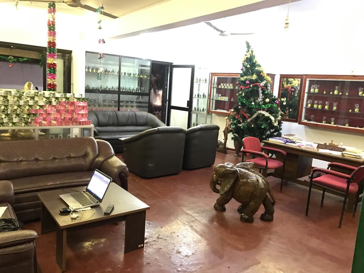 Srilanka Ayurveda Hotel هيكادوفا المظهر الخارجي الصورة